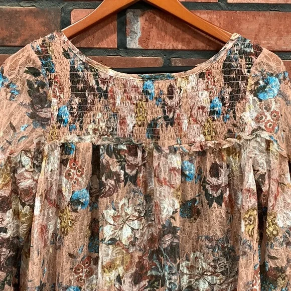 Akemi + Kin Pink Juno Floral Blouse - Picture 4 of 12